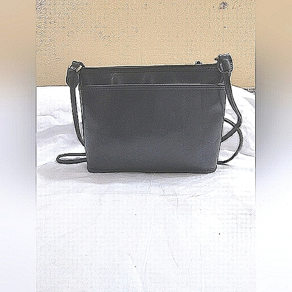 Vintage Brahmin Black And Brown Small Crossbody Bag Suede Interior - Picture 3 of 7